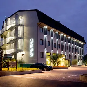 Отель Sporting Cologno