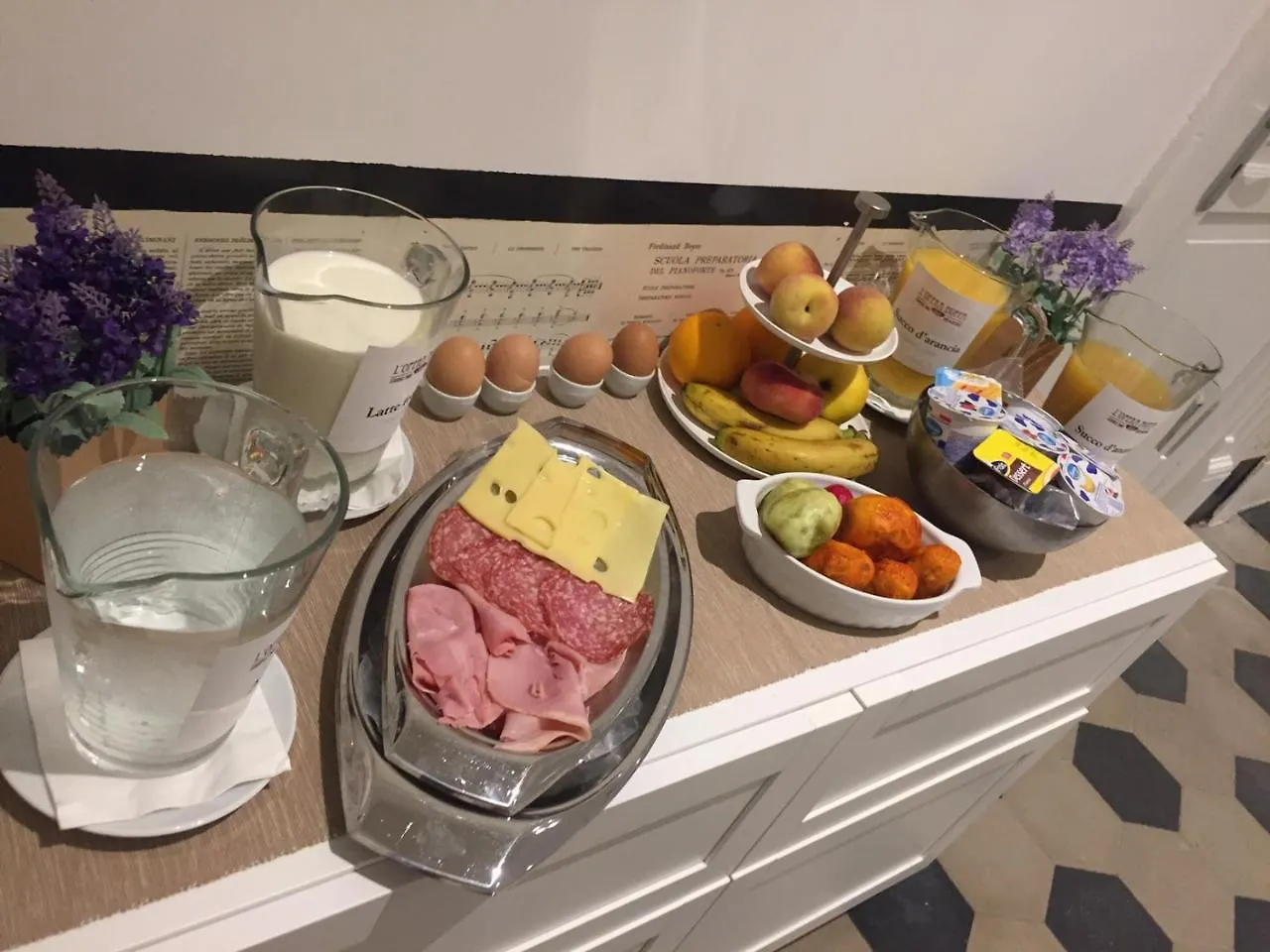 Bed and Breakfast L'Opera Buffa Палермо Италия